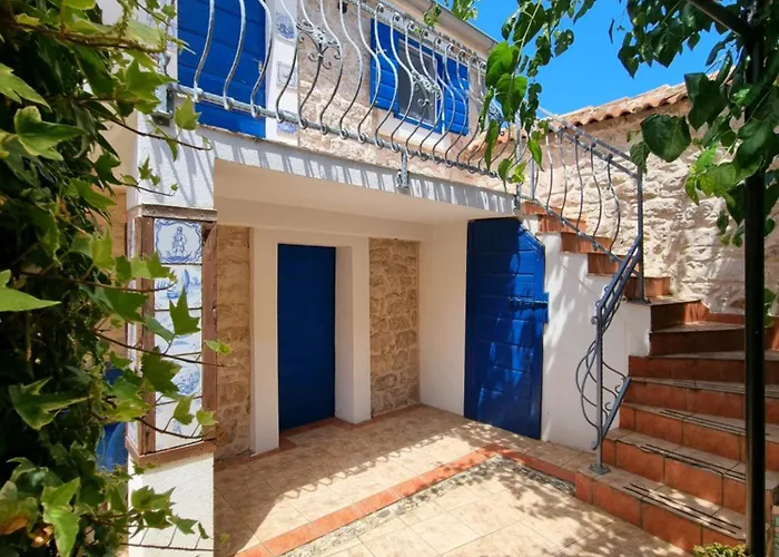 Апартаменты Apartments Skoljka *