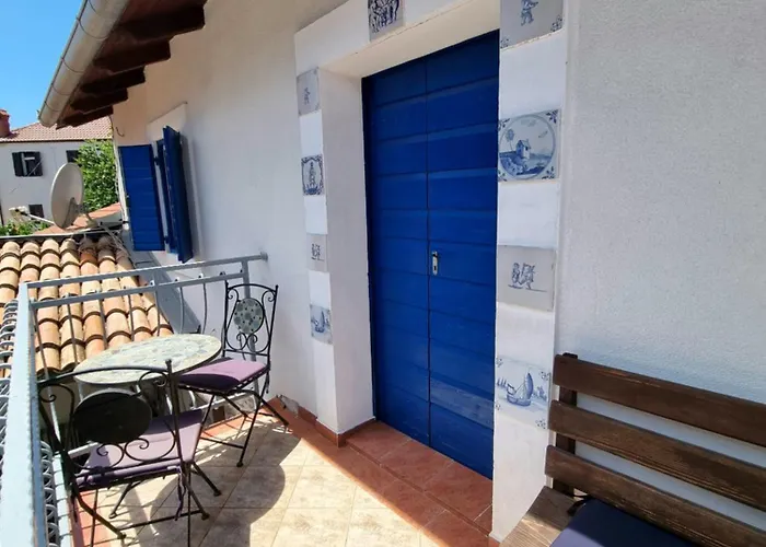 Apartments Skoljka Апартаменты