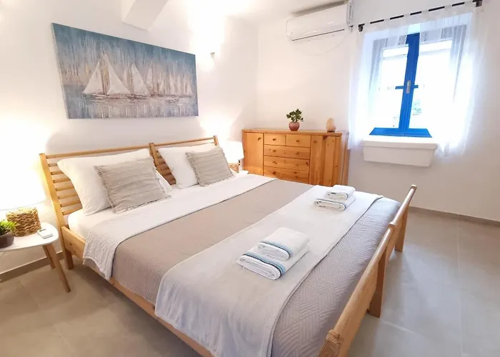 Апартаменты Apartments Skoljka