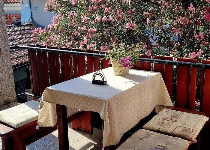 Apartments Skoljka Езера